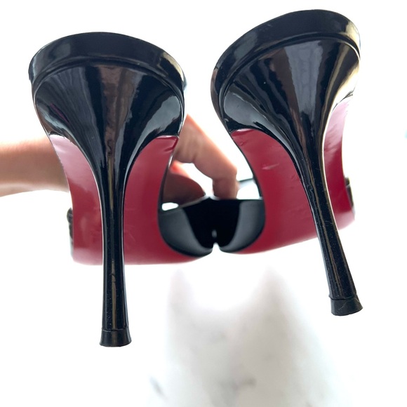 Christian Louboutin Me Dolly 85 patent sandals - Picture 5 of 7